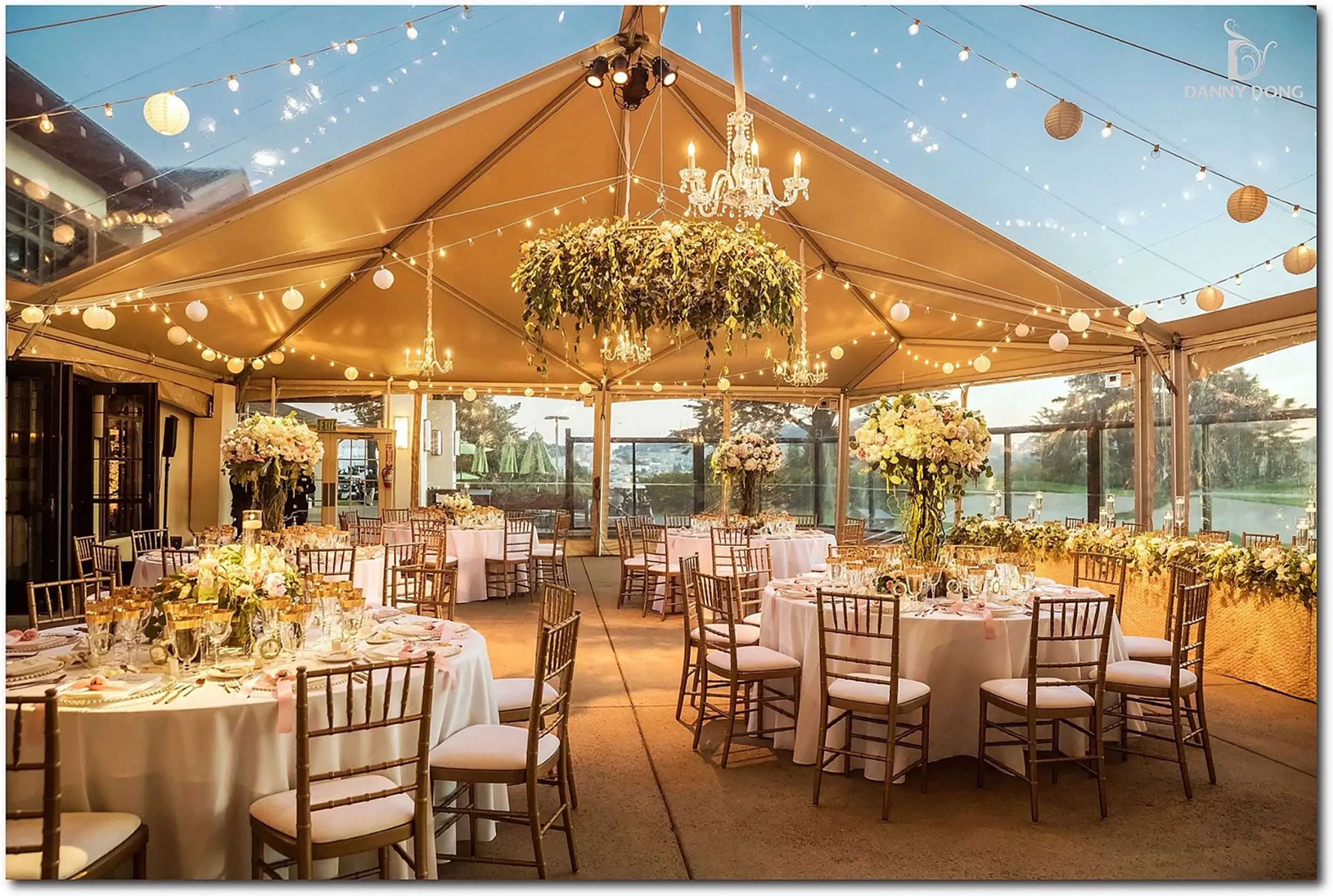 Outdoor patio at Presidio Golf Course decorated for an event. Photo by Danny Dong.