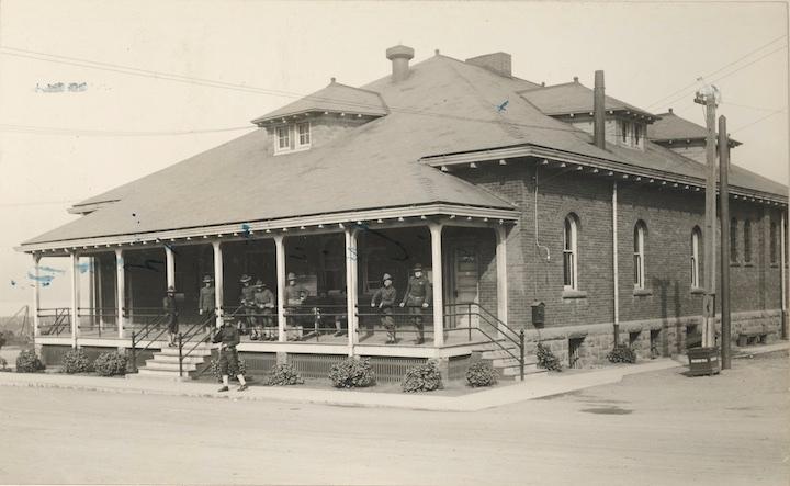 Historic photo of guard house, now Visitor Center.
